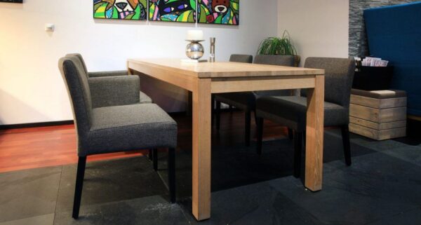 Kantinentisch S301, Kantinensessel Holzgestell, Massivholztischplatte